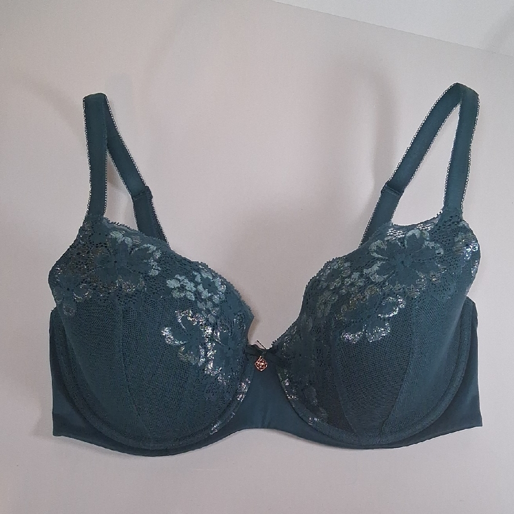 Victoria's Secret Turquise Bra Lace Lightly Padded Sz 34DD
